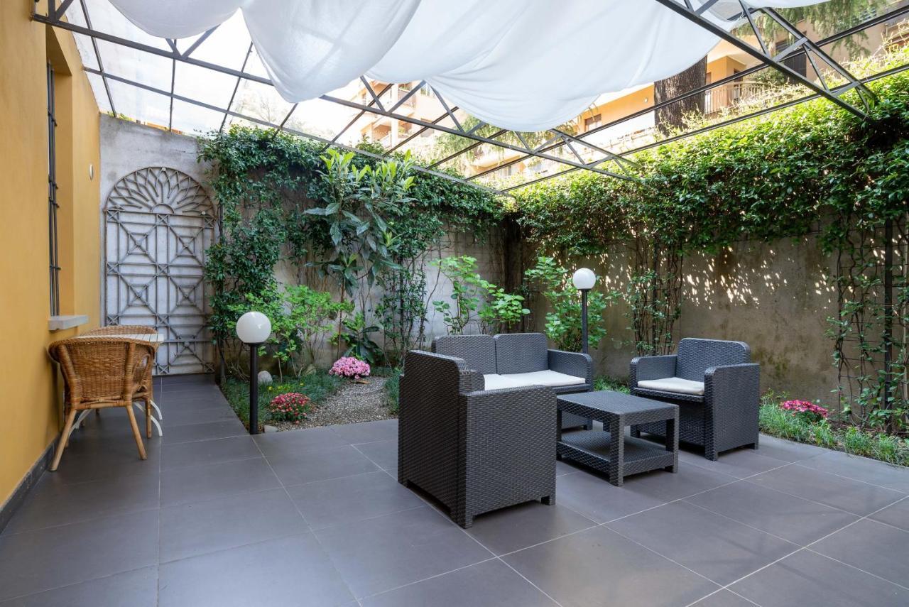 The Secret Garden Apartment Como Bagian luar foto