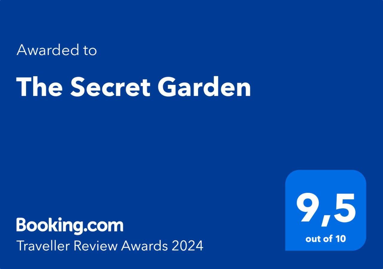The Secret Garden Apartment Como Bagian luar foto
